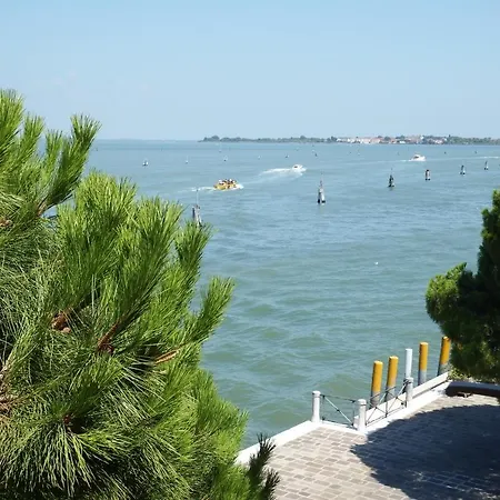 Holiday No Stress Bayview Apartment Venecia Exterior foto