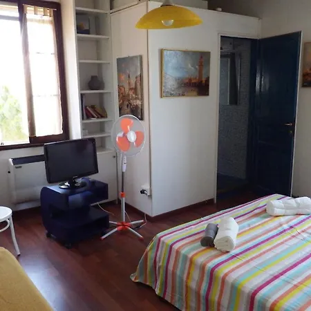 Holiday No Stress Bayview Apartment Venecia Exterior foto